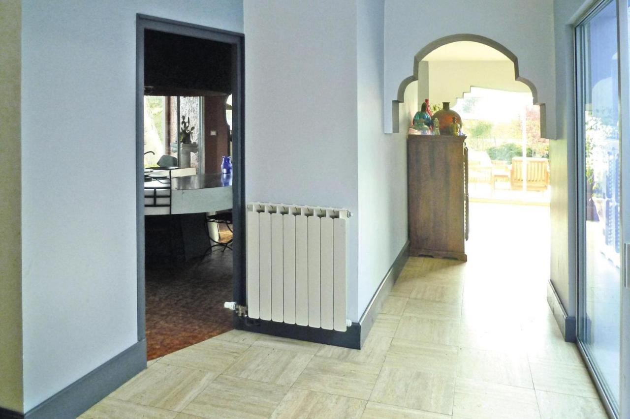 Holiday Home With Indoor Pool, Le Porge Kültér fotó